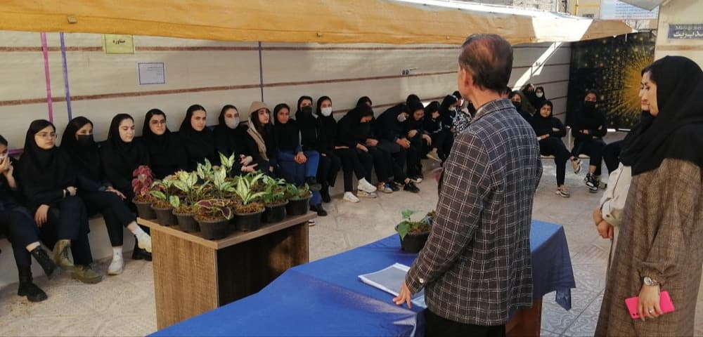 مجتمع آموزشی یگانه متوسطه دوم